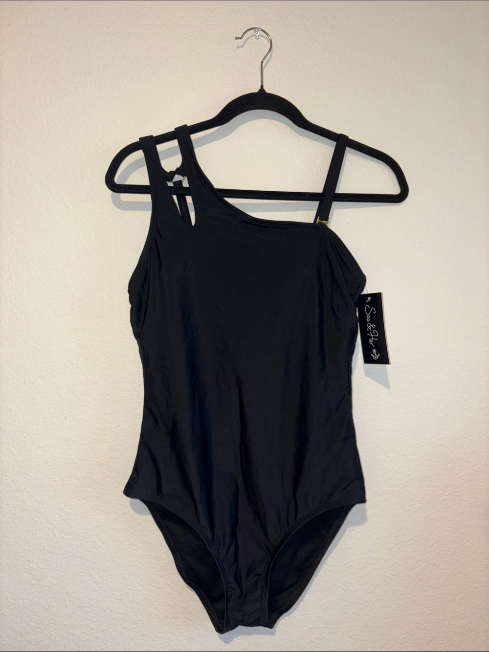 Sea & Her Black One-Shoulder One-Piece Swimsuit BNWT